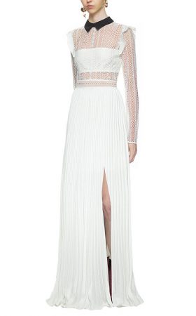 Біла сукня з контрастним комірцем