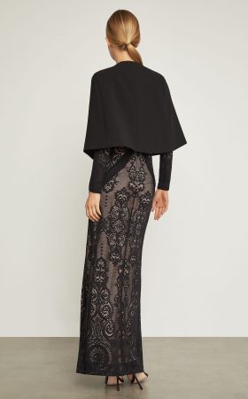 Мінімалістичний чорний кейп