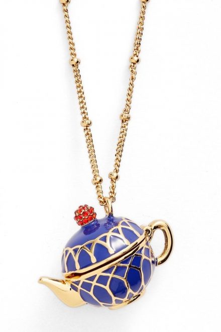 Медальйон Tea Time