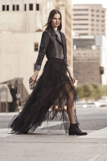 Чорна багатоярусна асиметрична спідниця Mireia