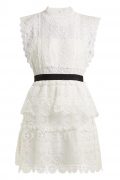 Біла мереживна міні-сукня з чорним поясом