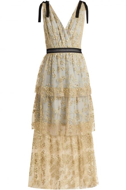 Напівпрозора сукня з вишивкою по тюлю