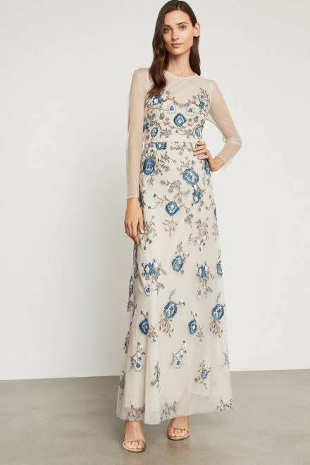 Сукня відтінку перлів із флористичною вишивкою