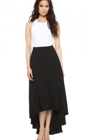 Чорно-біла сукня з бічними вирізами