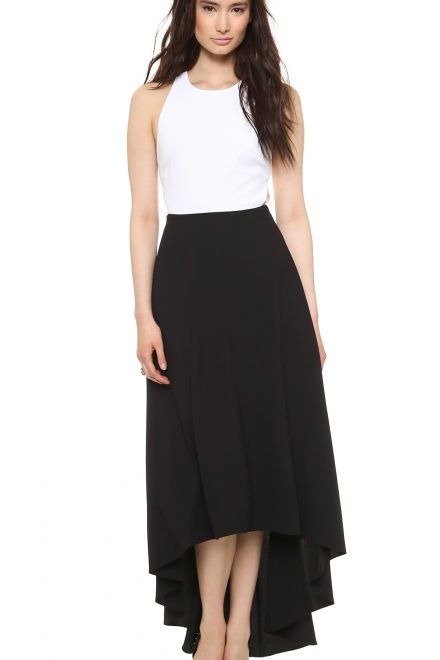 Чорно-біла сукня з бічними вирізами