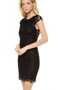 Черна мереживна сукня