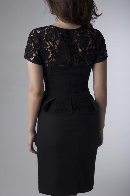 Коктейльна сукня з баскою