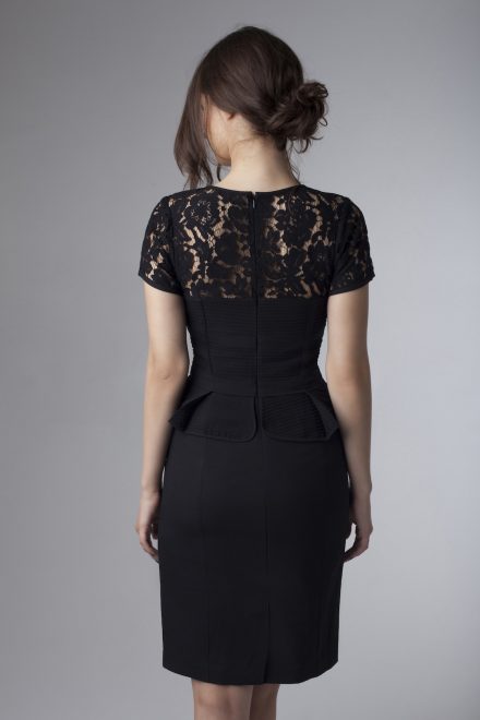 Коктейльна сукня з баскою