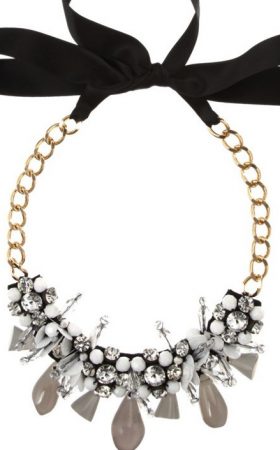 Намисто з кристалів і білих намистин