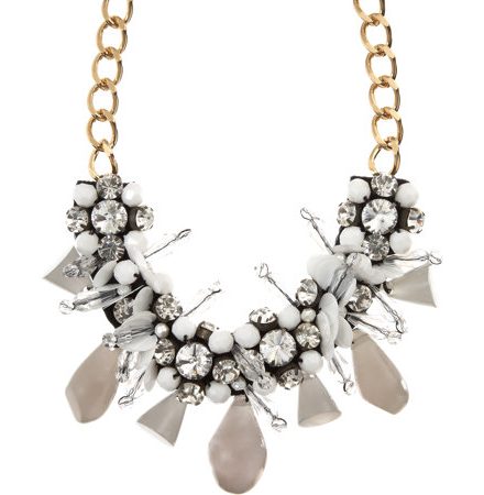 Намисто з кристалів і білих намистин