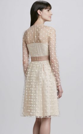 Сукня кольору айворі в горох