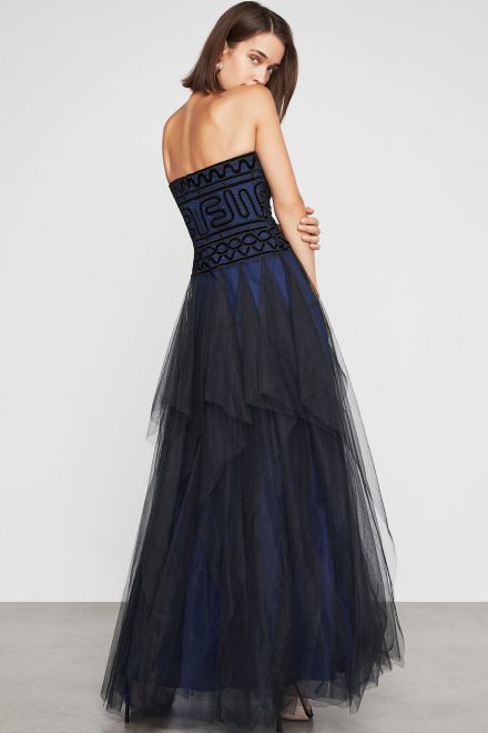 Сукня-бюстьє із довгою тюлевою спідницею