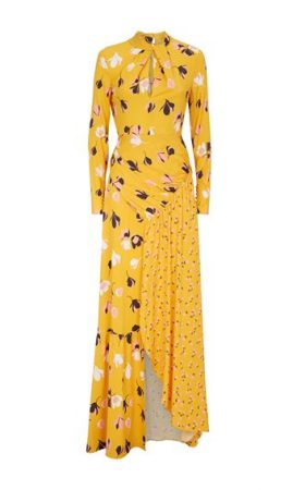 Сукня відтінку бурштину з міксом принтів і драпіруванням