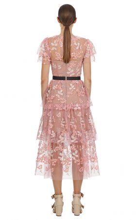 Рожева сукня з топом-бюст’є та контрастним поясом