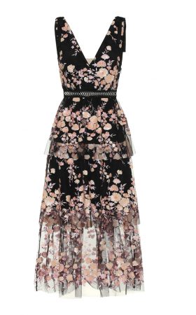 Чёрное платье-миди с нежной вышивкой по тюлю