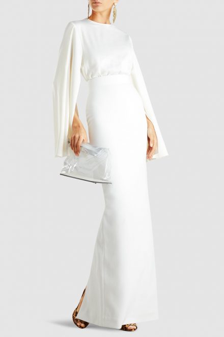 Білосніжна довга сукня з рукавами кімоно