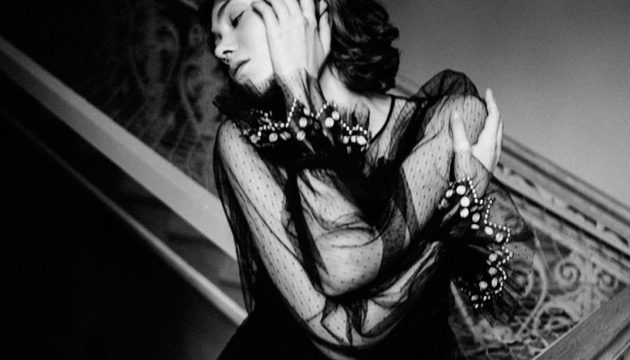 Total black: чорні сукні для будь-якого заходу