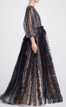 Бальна сукня з шовкового мережива