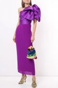 Пурпурна сукня з акцентним бантом