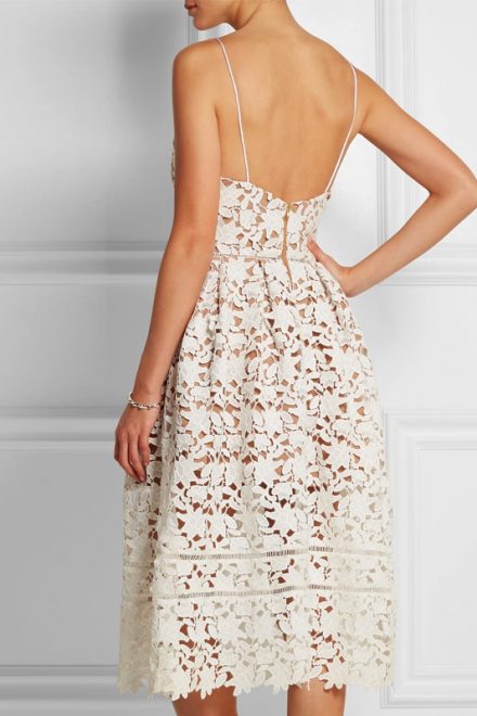 Біла мереживна сукня Azaelea