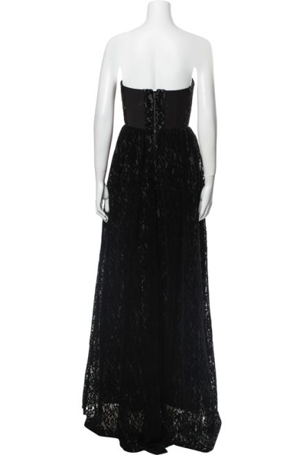 Вишукана сукня із оксамитовим напиленням