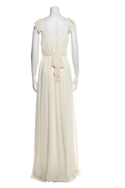 Сукня кремового відтінку з воланом на топі