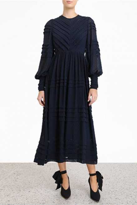 Сукня глибокого синього відтінку