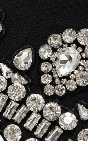 Міні-сукня без бретелів із декором кристалами