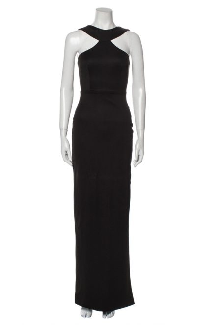 Чорна приталена максі-сукня