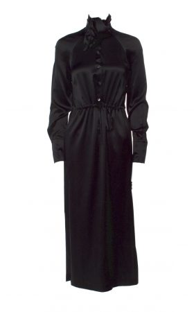 Шовкова сукня-сорочка із ефектним вирізом на спині