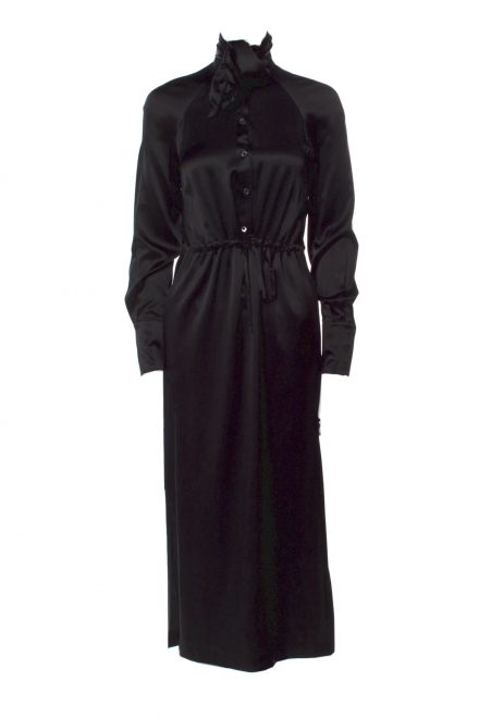 Шовкова сукня-сорочка із ефектним вирізом на спині