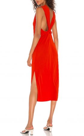 Помаранчева сукня міді