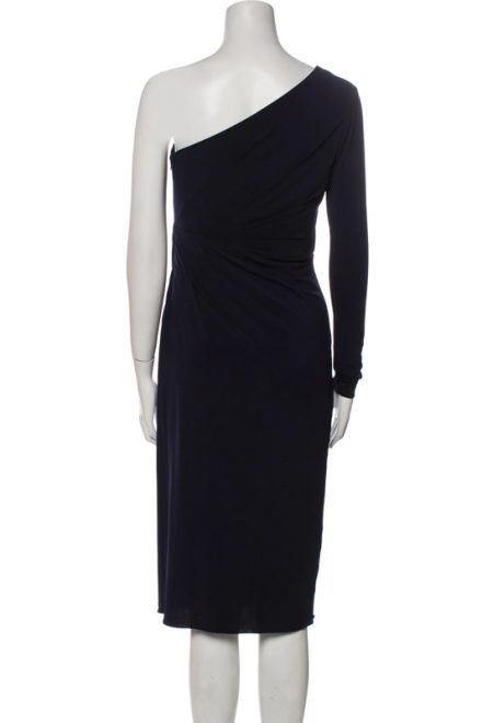 Темно-синя сукня на одне плече